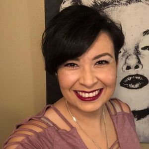 Meet your Posher, Vicky